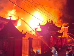 Kebakaran Hanguskan Lima Rumah di Siantan, Pontianak Utara