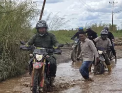 Bupati Ketapang Tinjau Langsung Kondisi Jalan Rusak