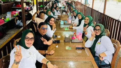 Dewan Pimpinan Cabang (DPC) Perempuan Bangsa (PB) Kabupaten Mempawah mengadakan buka puasa bersama (bukber) dalam rangka mempererat silaturahmi dan ukhuwah di bulan Ramadhan 1446 H.