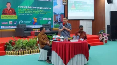 Kegiatan bertajuk "Dari Anggota untuk Bangsa" ini menghadirkan Anggota DPR RI Dapil Kalbar, Daniel Johan. Sebagai tamu utama untuk menerima langsung masukan dari para pegiat koperasi.