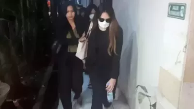 QAR (32), perempuan yang menjadi korban dugaan pelecehan seksual oleh seorang dokter di Persada Hospital Malang,