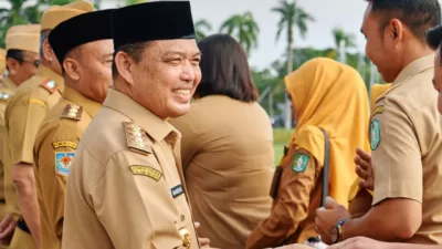 Gubernur Kalimantan Barat, H. Ria Norsan, tanggapi terkait isu pengunduran diri Direktur Utama Bank Kalbar