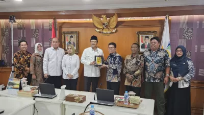 Satono Bawa Usulan Sekolah Rakyat ke Kemensos