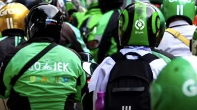 Ribuan Ojol Gelar Aksi Nasional, Tuntut Penurunan Potongan Aplikator & Perlindungan Hak Kerja