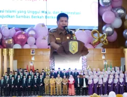 Bupati Satono Apresiasi Wisuda Santri SD dan SMP IT Sulthoniyah Sambas