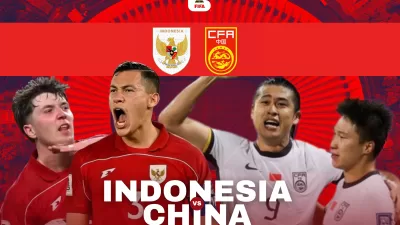 foto flayer timnas indonesia vs china, di gelora bung karno, foto by: (manher/faktawarga)
