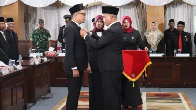 Andhika Permana Resmi Dilantik Gantikan Almarhum Sarijan sebagai Anggota DPRD Kota Pontianak
