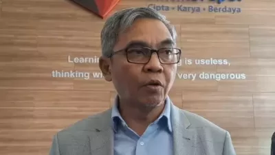 Komisi Pemberantasan Korupsi (KPK) menjadwalkan pemeriksaan terhadap Gubernur Jawa Timur, Khofifah Indar Parawansa, pada Kamis (10/7/2025).