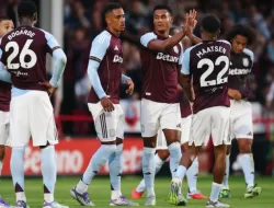 Aston Villa Bungkam AS Roma 4-0