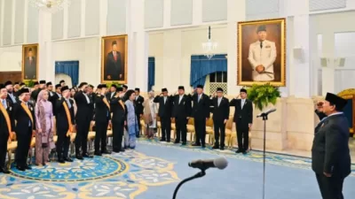 Presiden Prabowo menganugerahkan 141 Tanda Kehormatan RI kepada tokoh nasional, mulai dari Bintang Republik Indonesia Utama hingga Bintang Sakti.