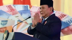 ilustrasi prabowo dengan uang. editor by: faktawarga