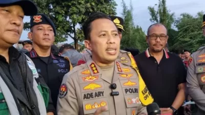 Polisi tetapkan Direktur Lokataru Delpedro Marhaen sebagai tersangka dugaan penghasutan massa dan eksploitasi anak dalam demo ricuh.