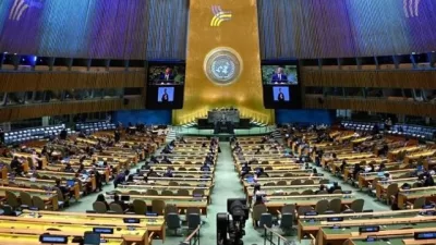 Majelis Umum PBB sahkan resolusi pengakuan negara Palestina. 142 negara setuju, 10 menolak termasuk Israel dan AS, 12 abstain.