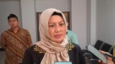 Wakil Gubernur Babel, Hellyana, jadi tersangka dugaan penipuan karena tak bayar kamar hotel sejak 2023. Terseret pula isu ijazah palsu. Berikut kronologinya.