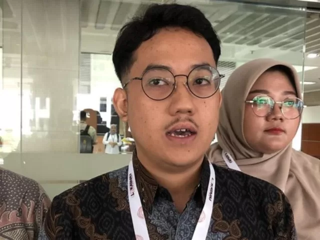 Polisi tetapkan Direktur Eksekutif Lokataru, Delpedro Marhaen, sebagai tersangka dugaan provokasi aksi anarkis dan eksploitasi anak.