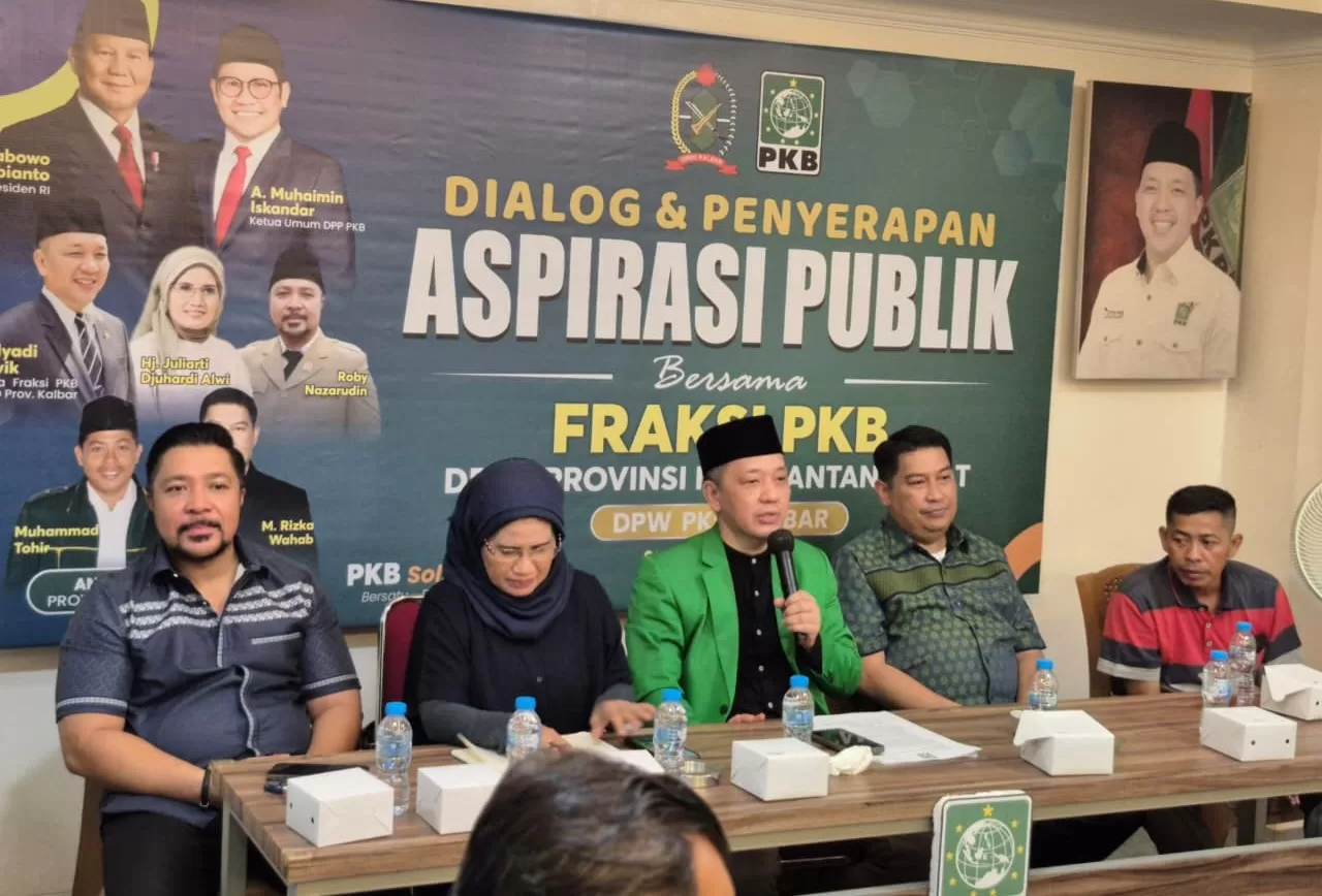 Fraksi PKB DPRD Kalbar gelar dialog publik serap aspirasi mahasiswa, akademisi, tokoh masyarakat, dan adat pada 29 September 2025. Hadir langsung lima anggota DPRD Fraksi PKB.
