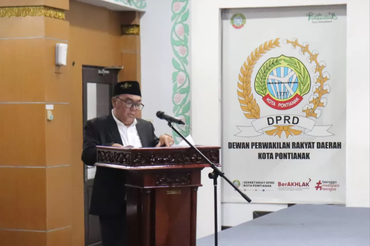 Anggota DPRD Pontianak, Rino Pandriya, minta Pertamina pastikan oli yang beredar di pasaran asli agar masyarakat tak dirugikan oleh oli palsu.