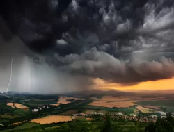 Kalbar Siaga Hujan Lebat, BPBD Mulai Lakukan Antisipasi