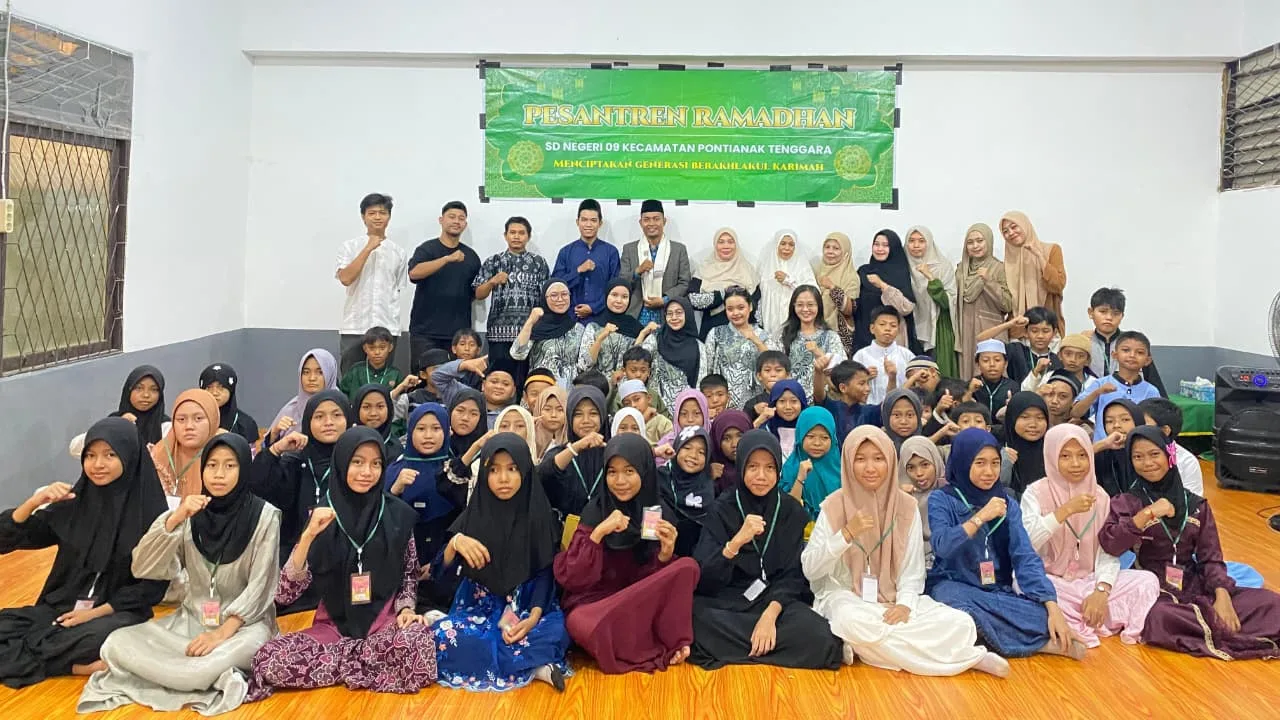 Suasana Khidmat Warnai Pesantren Kilat di SDN 09 Pontianak Tenggara