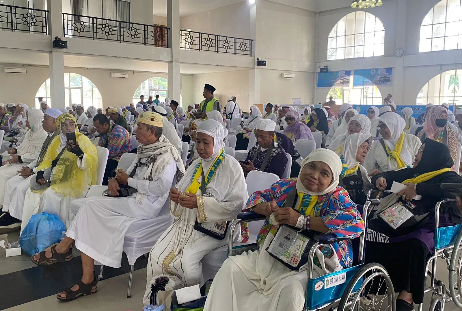 Dokter Ingatkan Jemaah Haji Jangan Abaikan Gejala Dehidrasi dan Heatstroke
